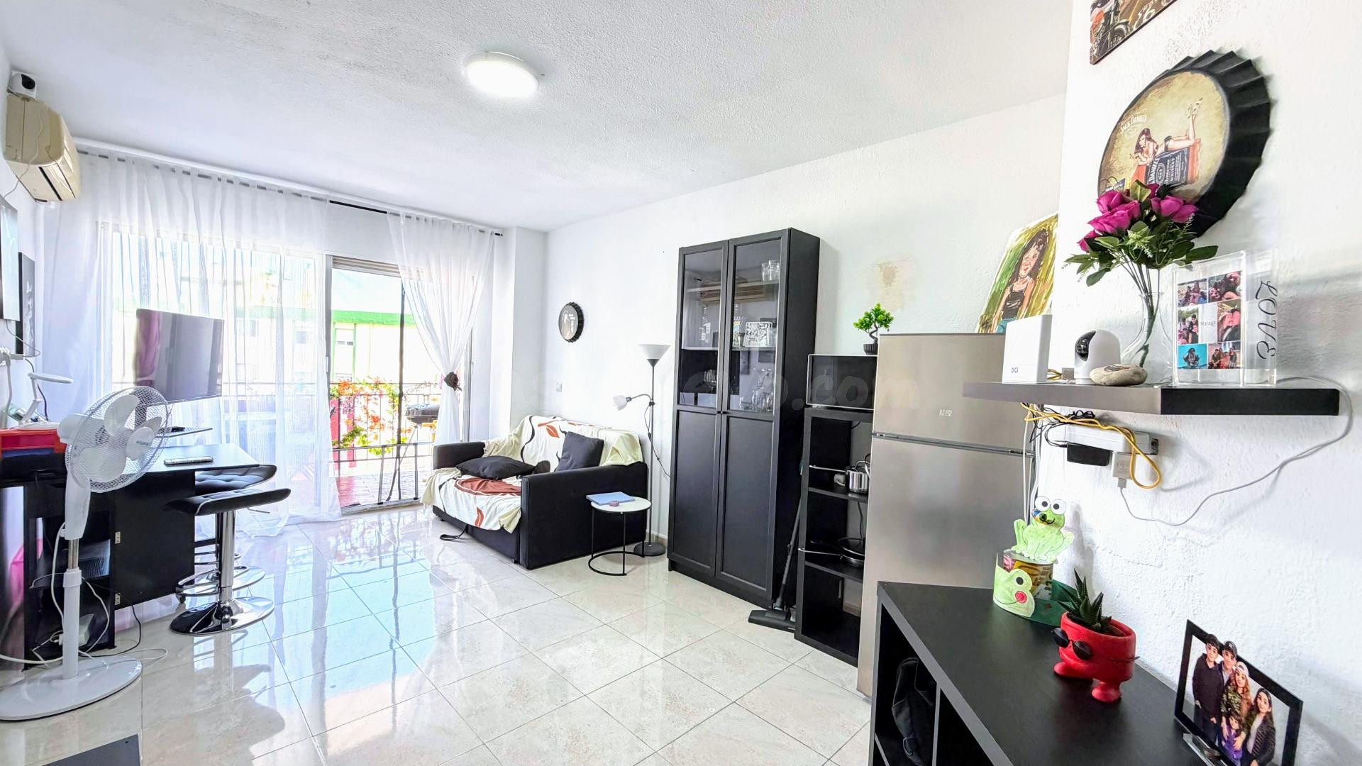 ¡Tu refugio en Torremolinos con vistas al mar! ✨ - foto 5