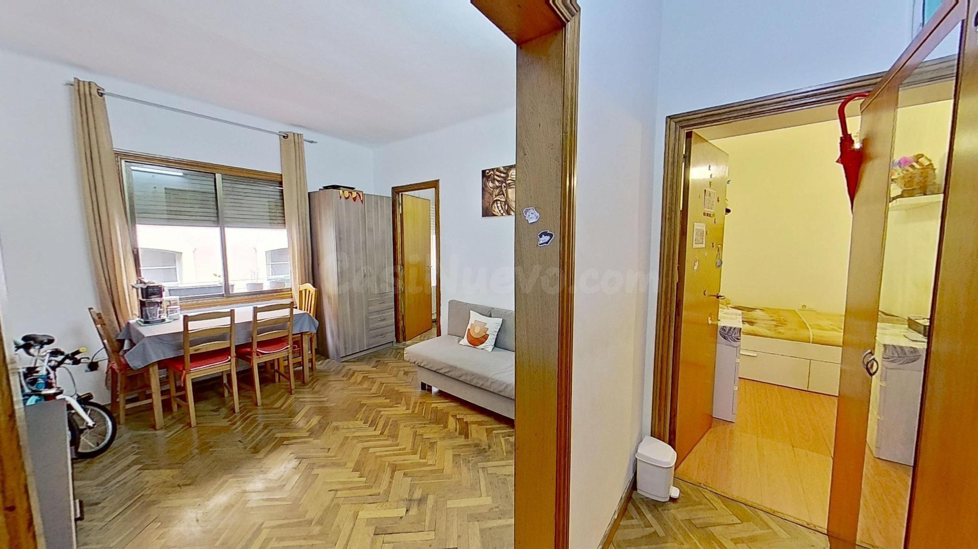 Piso luminoso con 3 habitaciones dobles. - foto 5