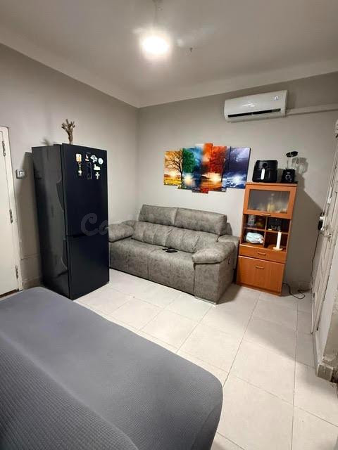 Acogedor estudio en zona Pubilla Cases - foto 3