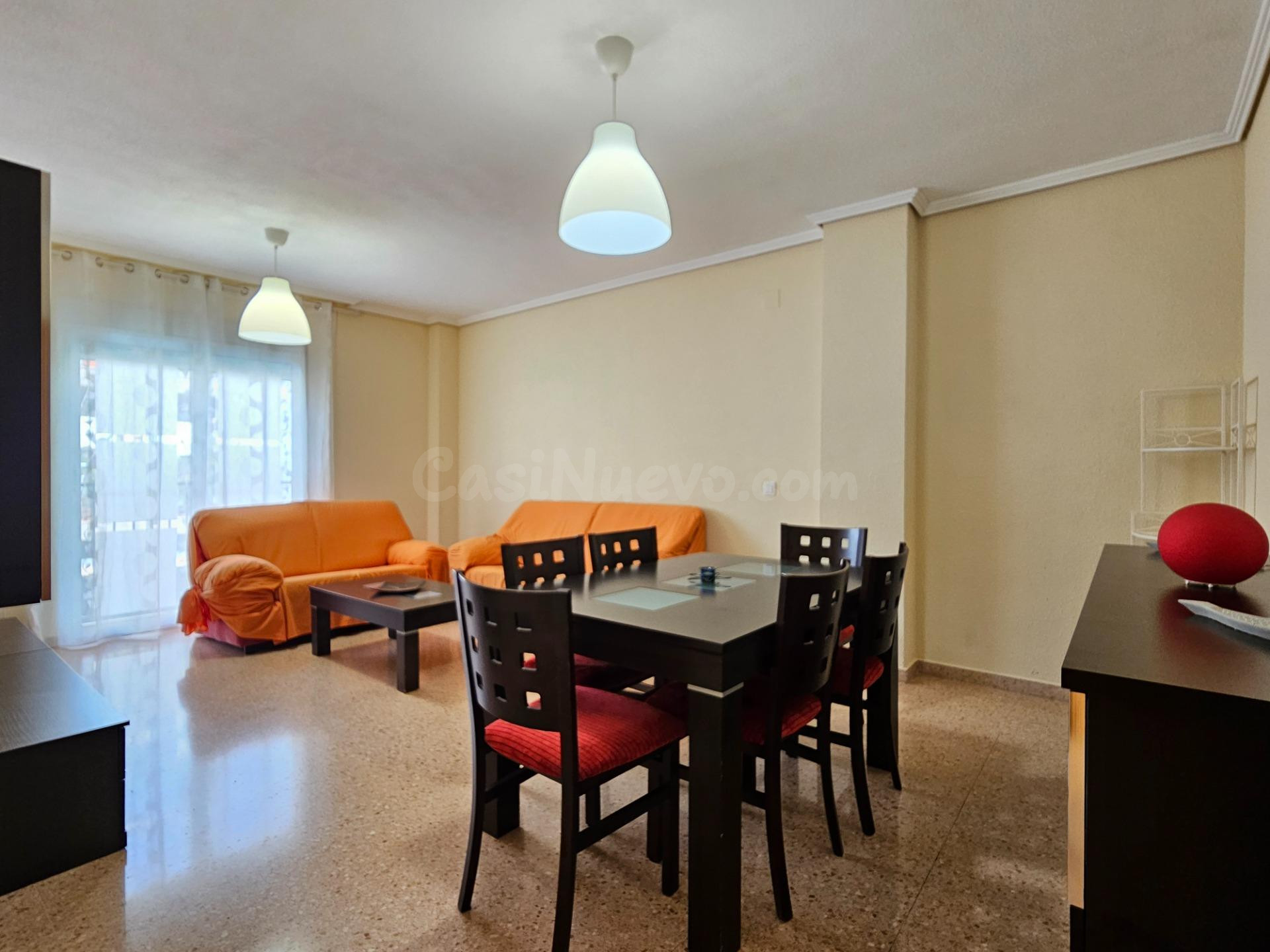 VIVIENDA DE 3 habitaciones DOBLES, 2 BAÑOS, GARAJE Y TRASTERO