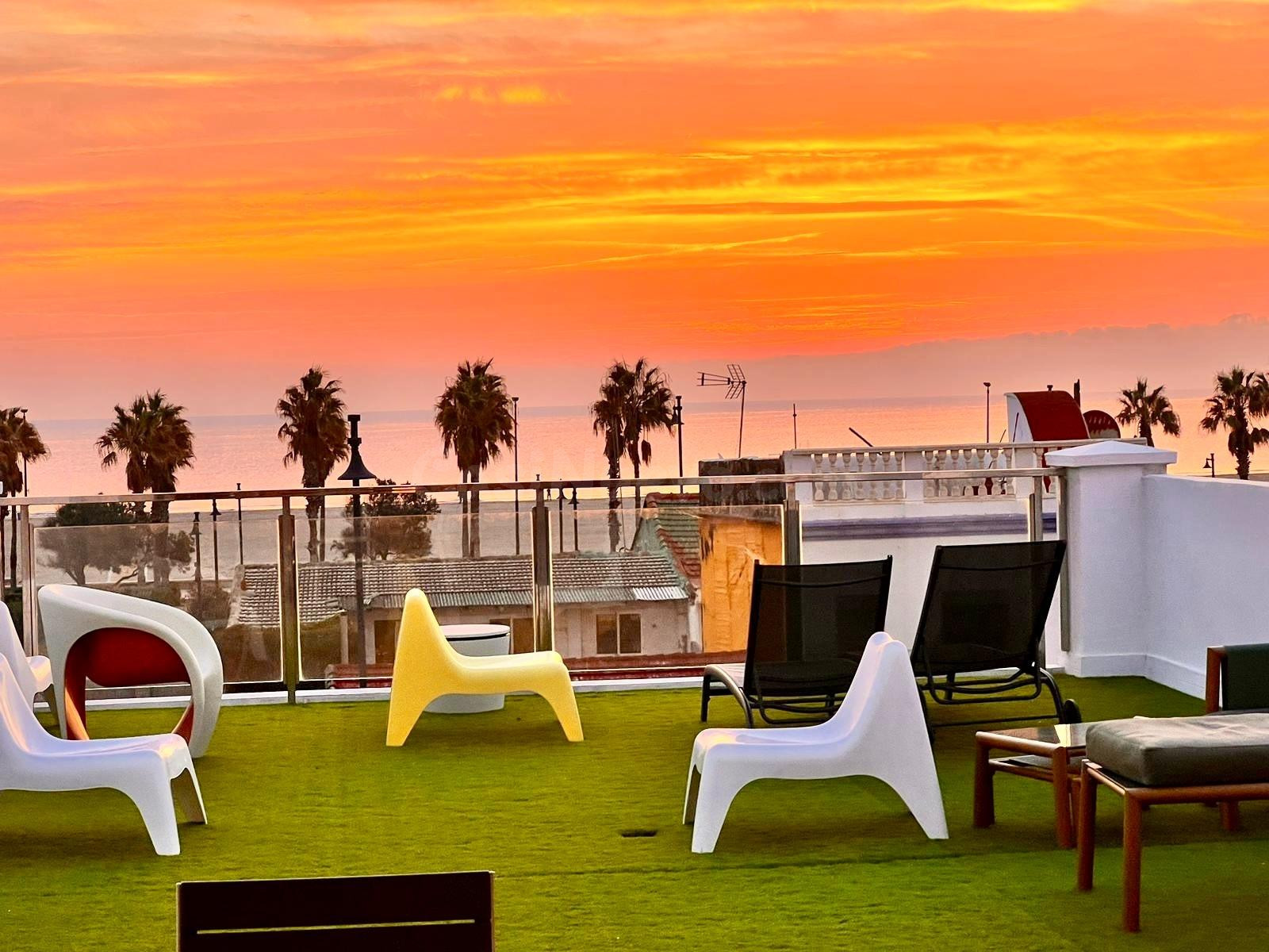 Villa de Diseño junto a la Playa del Cabanyal | EL MEDITERRÁ