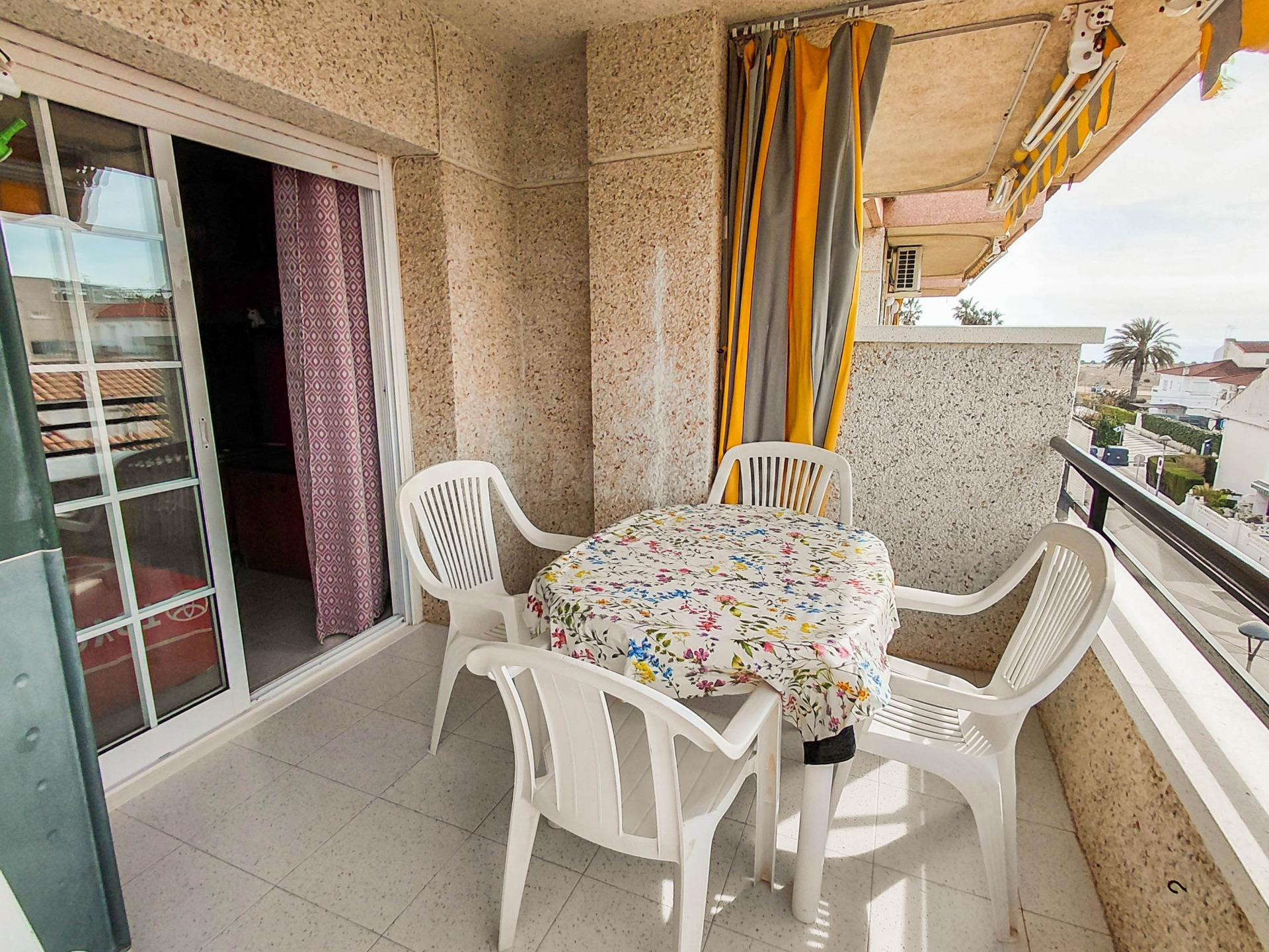 PISO DE 3 habitaciones CON PARKING Y VISTAS AL MAR – Cunit