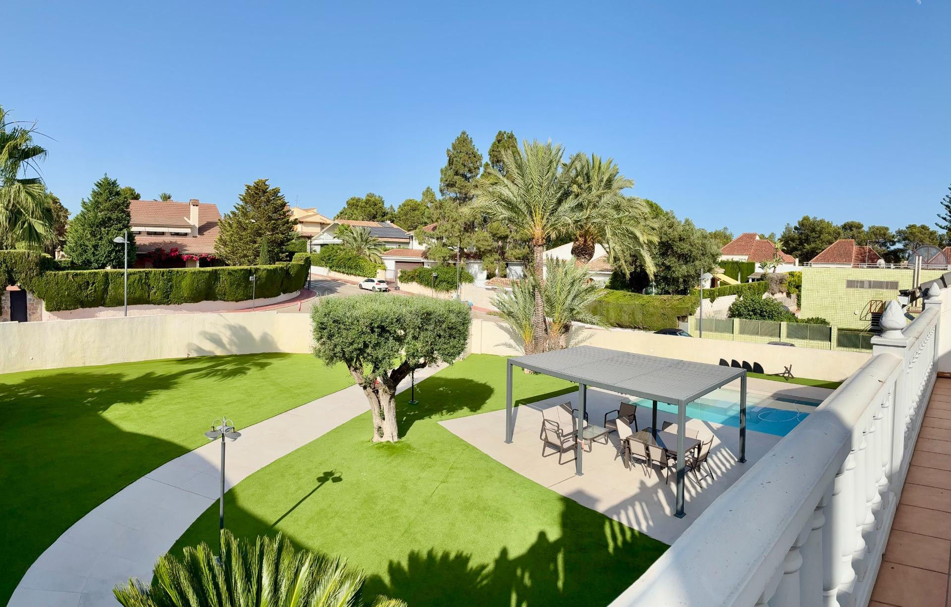 UNA RESIDENCIA CONCEBIDA PARA TRASCENDER, contemporánea de l - foto 3