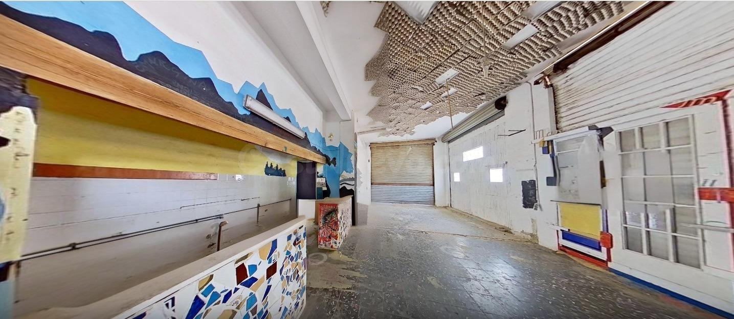 Local comercial en El Cabanyal · 173 M2 PARA IMAGINAR UN PRO - foto 3