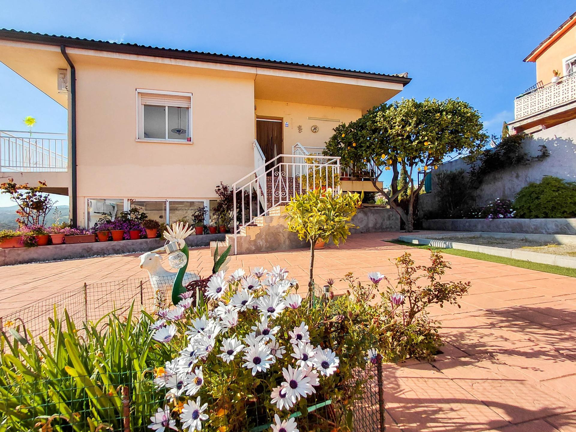 CASA A 4 VIENTOS CON VISTAS PANORÁMICAS EN SERRA ALTA – ENTO - foto 2