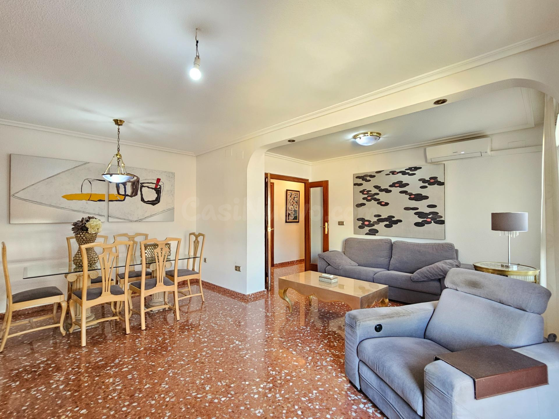 Piso de 3 dormitorios con terraza y garaje en San Vicente del Raspeig