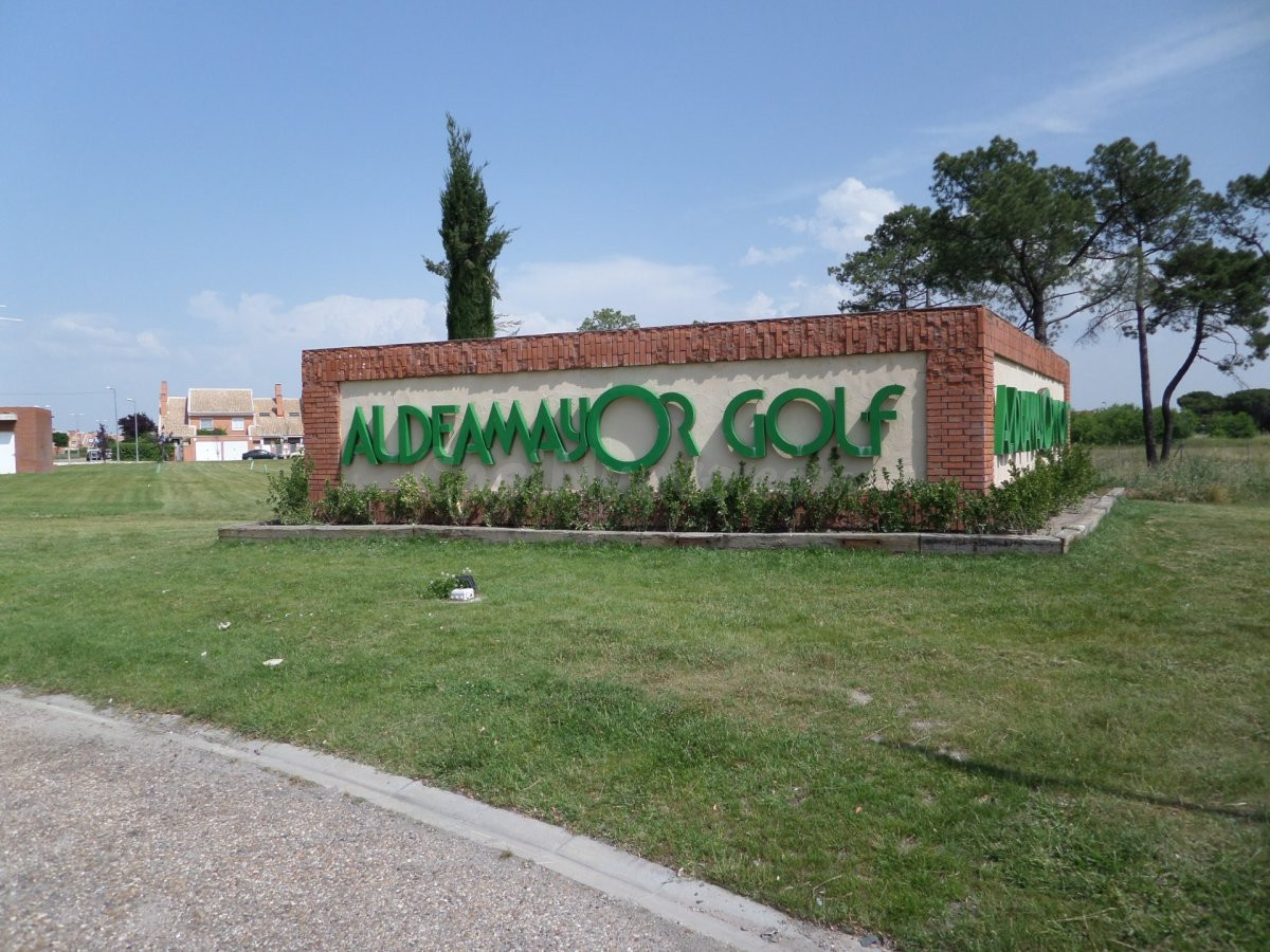 Parcela en venta - Aldeamayor golf