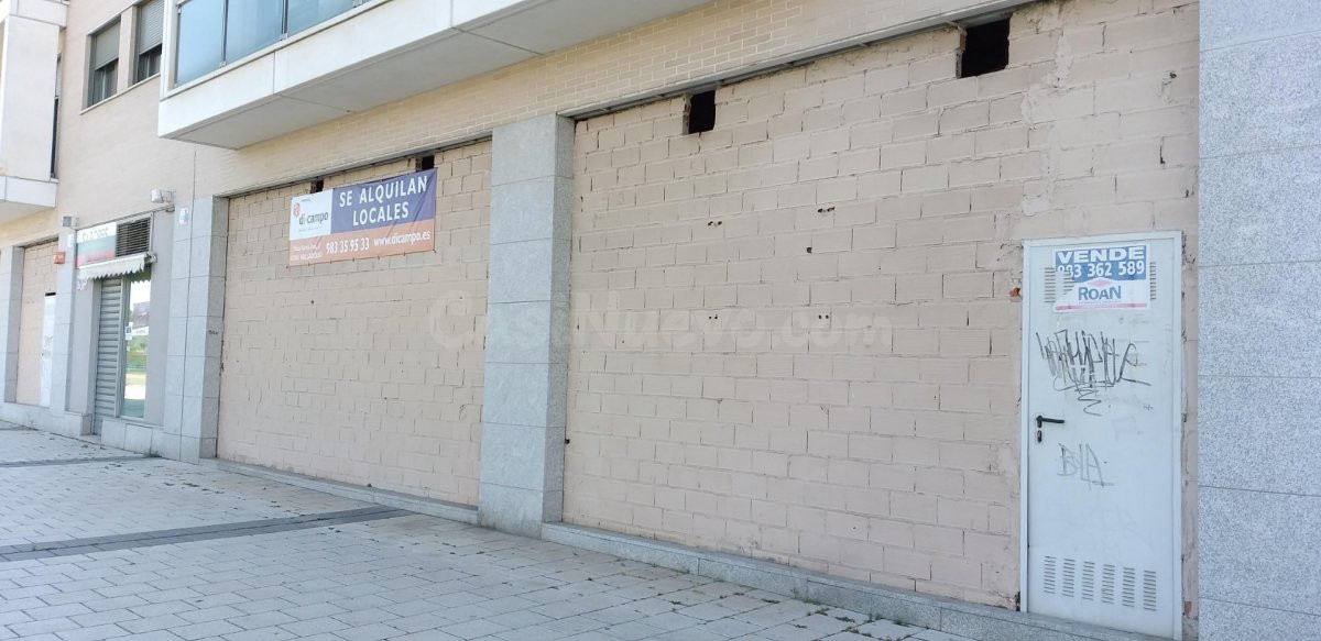 Amplio Local en Alquiler o Venta en Pinar de Jalón, Valladol