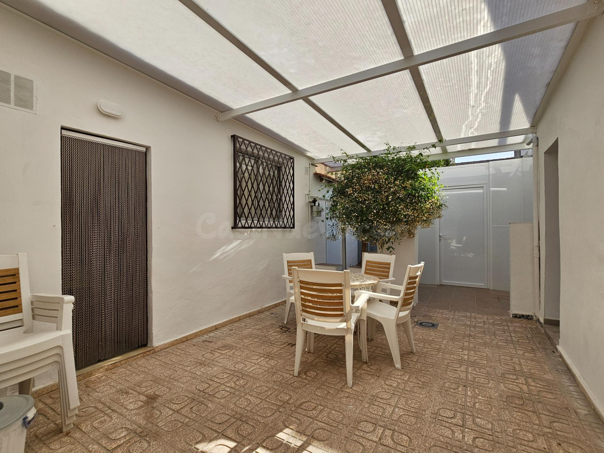 CASA EN ALQUILER DE CUATRO habitaciones