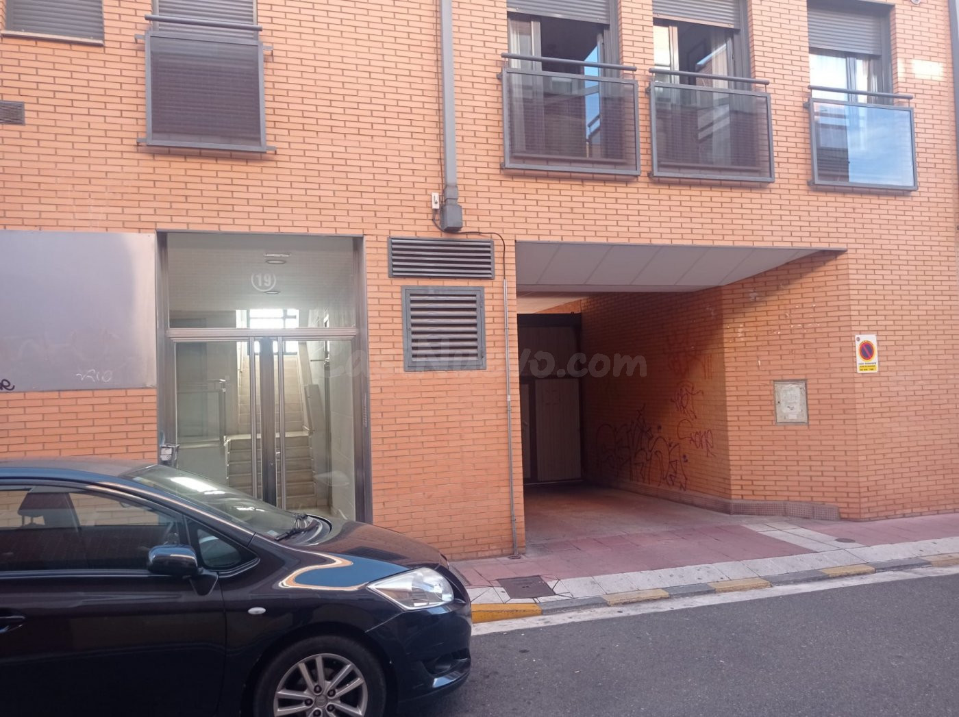 Garaje 21m² en venta - Delicias
