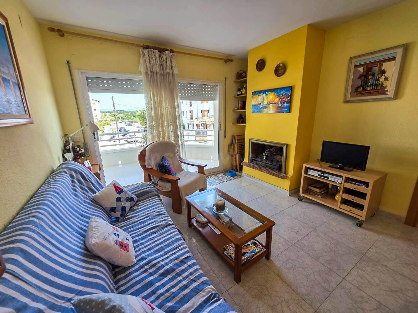 PRECIOSO APARTAMENTO JUNTO A LA PLAYA DE SANT SALVADOR - foto 2