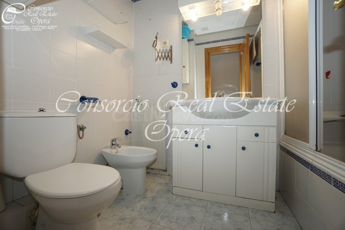Piso 2 habitaciones dobles, calefacción central. - foto 4