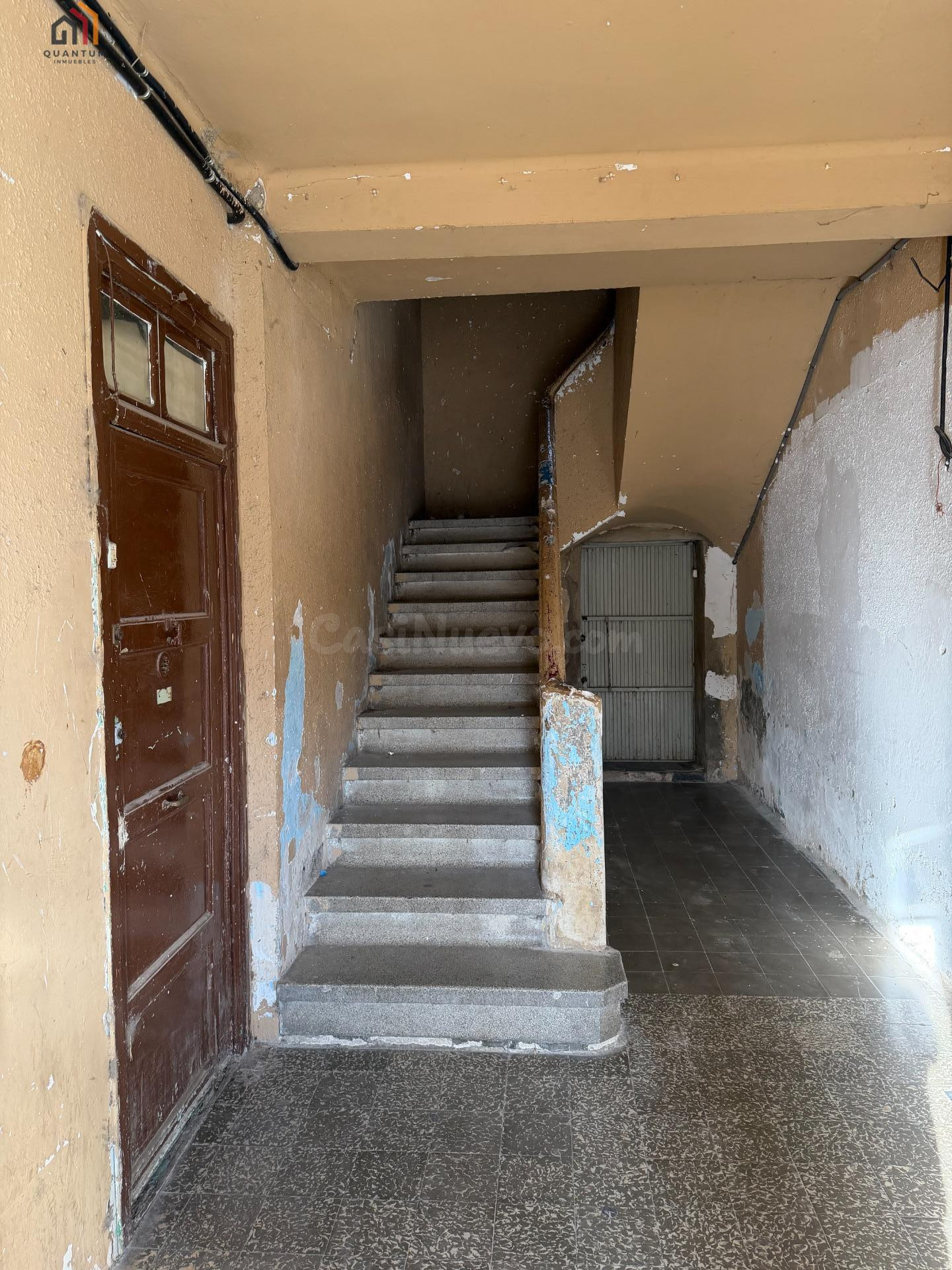 Planta baja con patio y entrada propia, tu lienzo en Zuera - foto 2