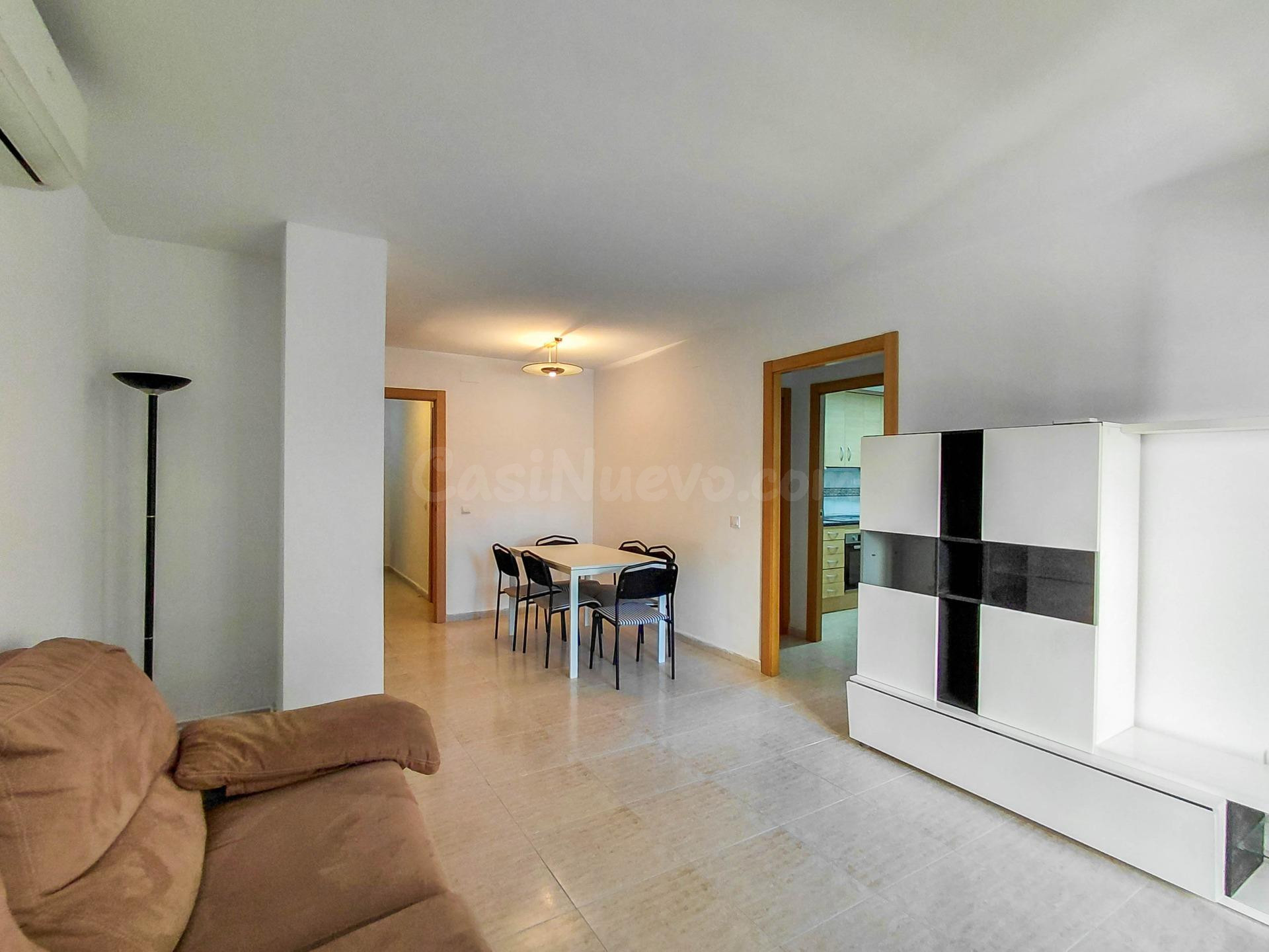 Precioso piso con piscina en venta en Segur de Calafell - foto 5