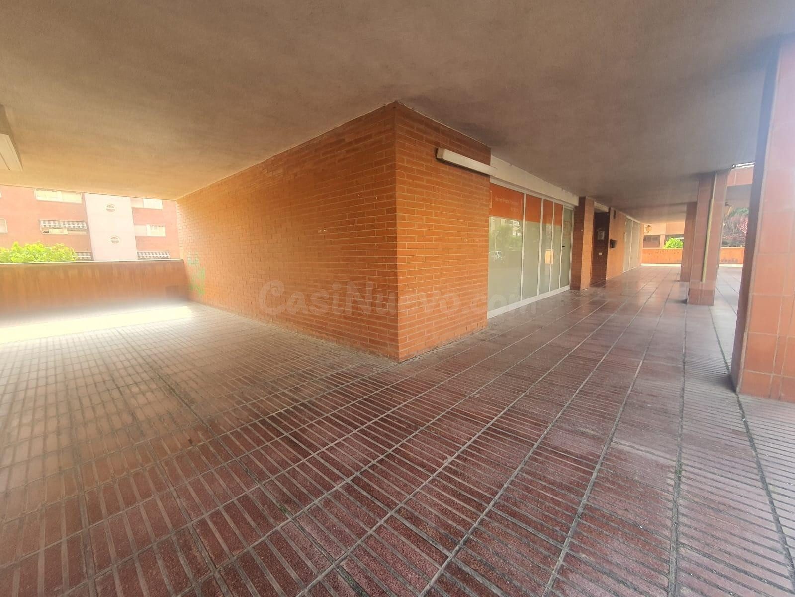LOCAL COMERCIAL EN VENTA EN LA ZONA DE CAMÍ FONDO DE MARTORE - foto 2