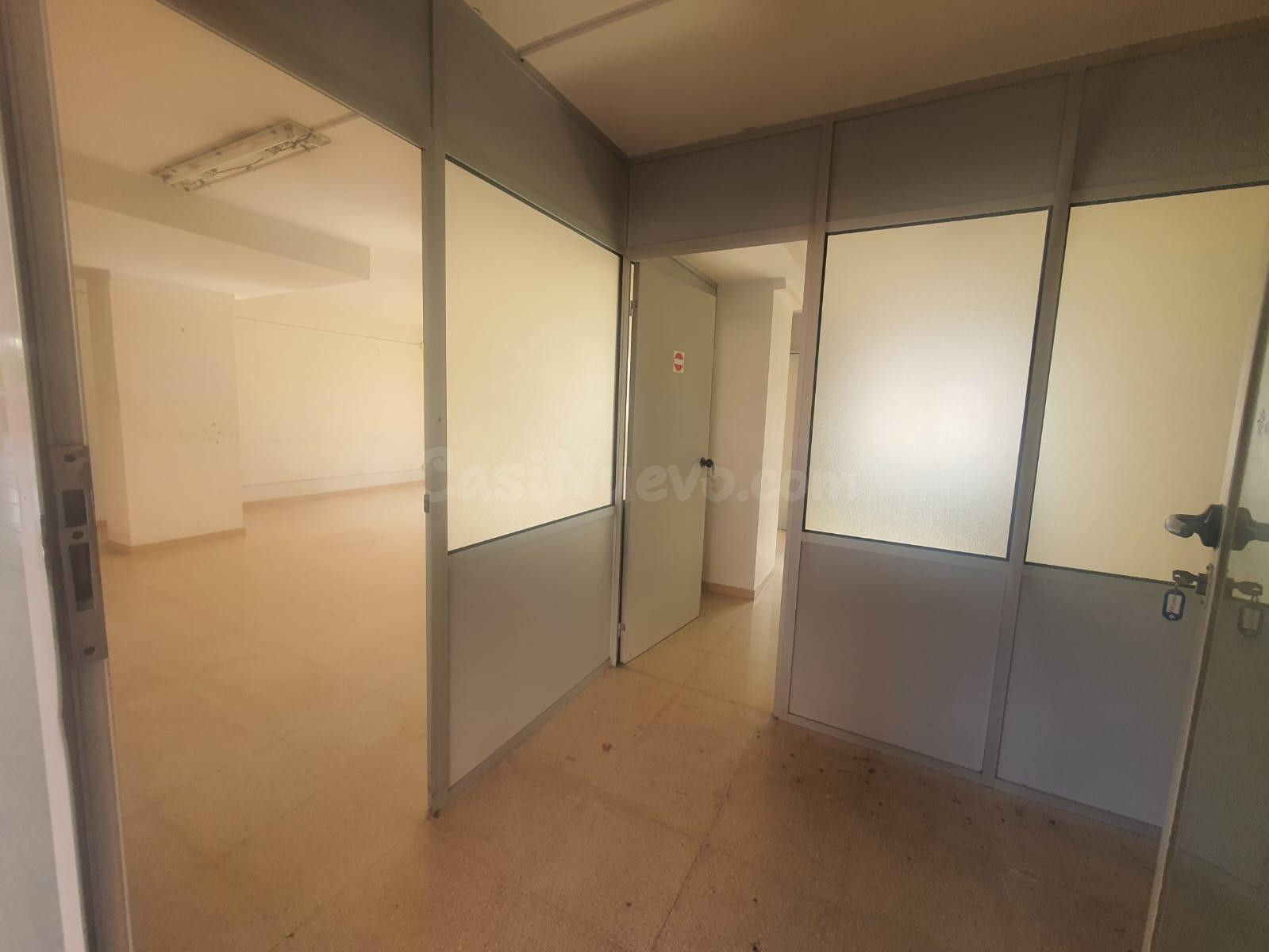 LOCAL COMERCIAL EN VENTA EN LA ZONA DE CAMÍ FONDO DE MARTORE - foto 4