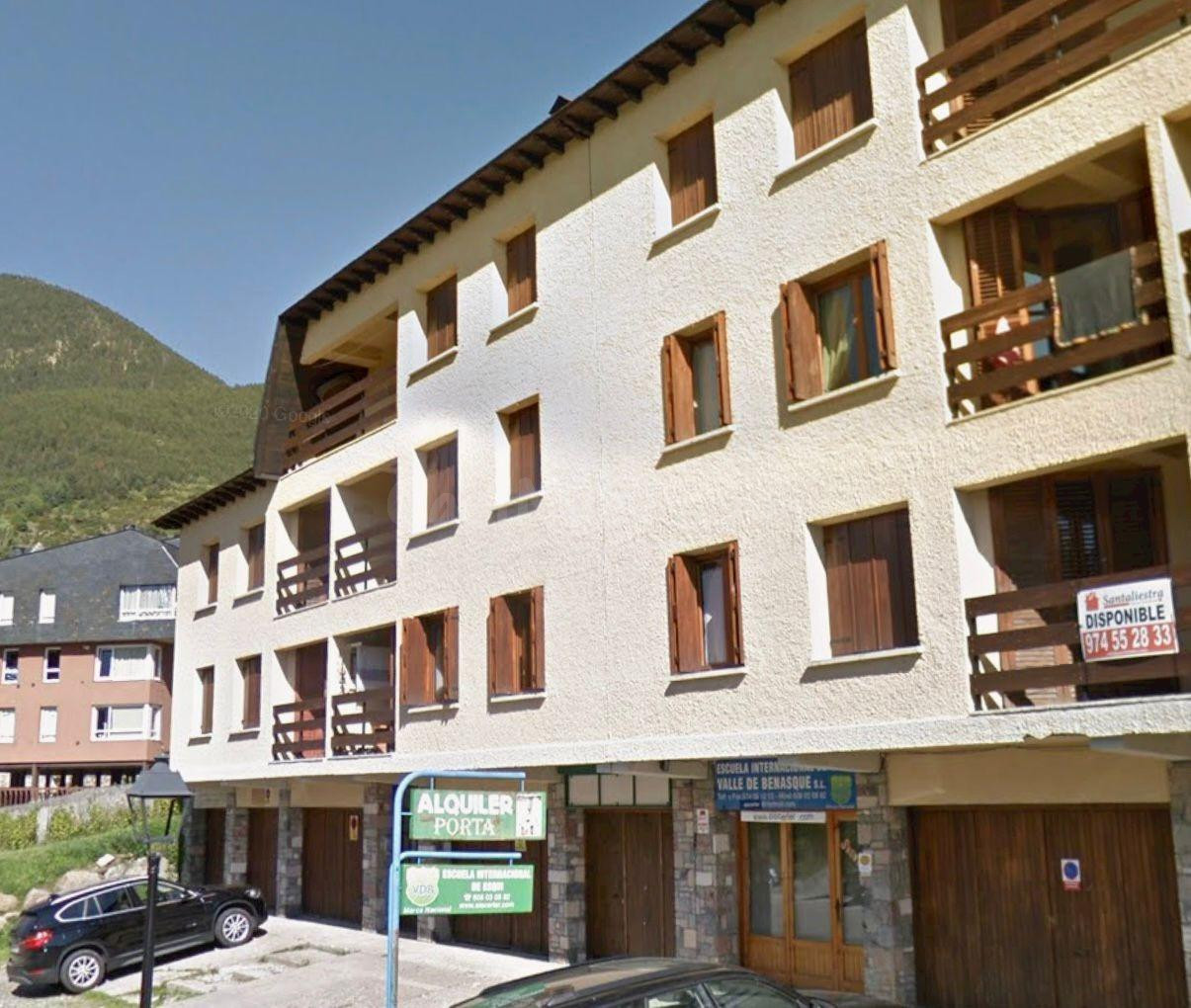 PISO EN CERLER CON VISTAS AL PIRINEO