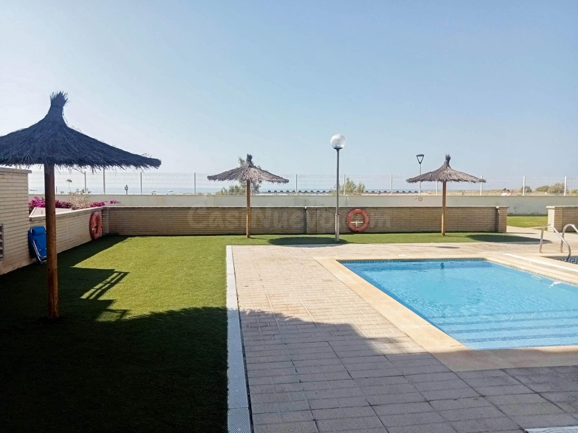 PISO DE 3 habitaciones EN VENTA CON TERRAZA Y VISTAS AL MAR 