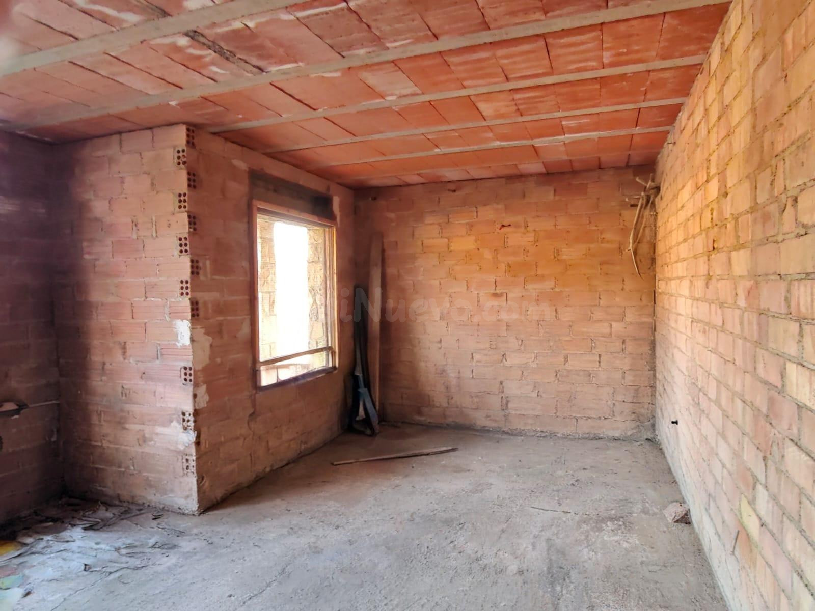 CASA UNIFAMILIAR EN construcción EN VENTA EN EL CENTRO URBAN