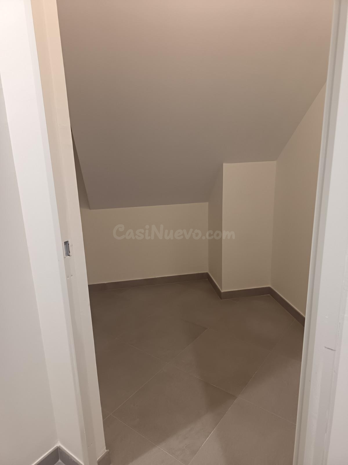 TRASTERO ALQUILER PLENO CENTRO DE VALLADOLID