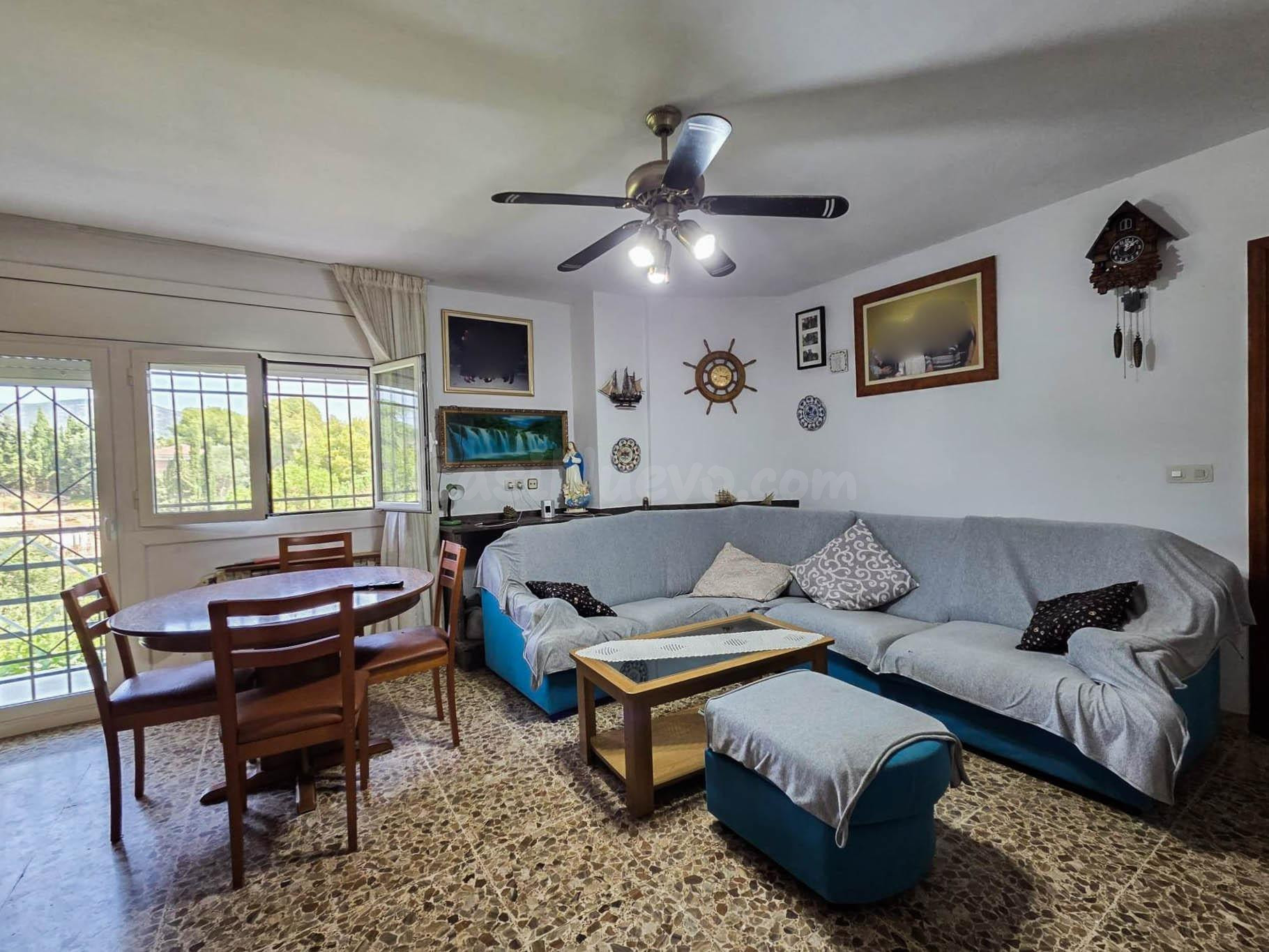 CASA CON PISCINA EN VENTA EN LA URBANIZACIÓN RIVES BLAVES DE - foto 4