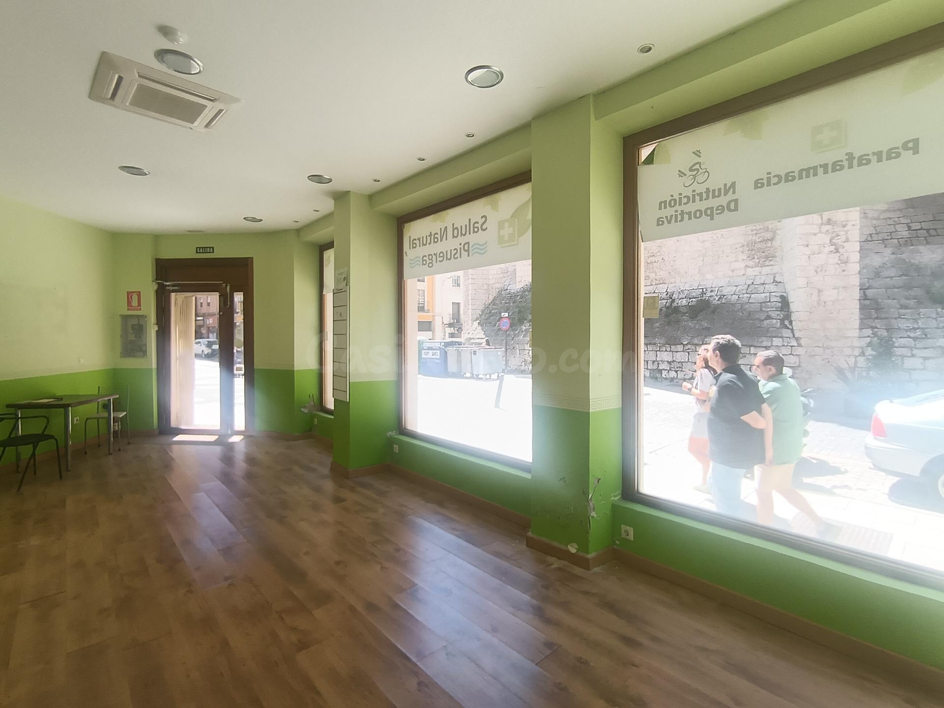 Local Comercial en Venta: Oportunidad de Inversión en el Cen - foto 2