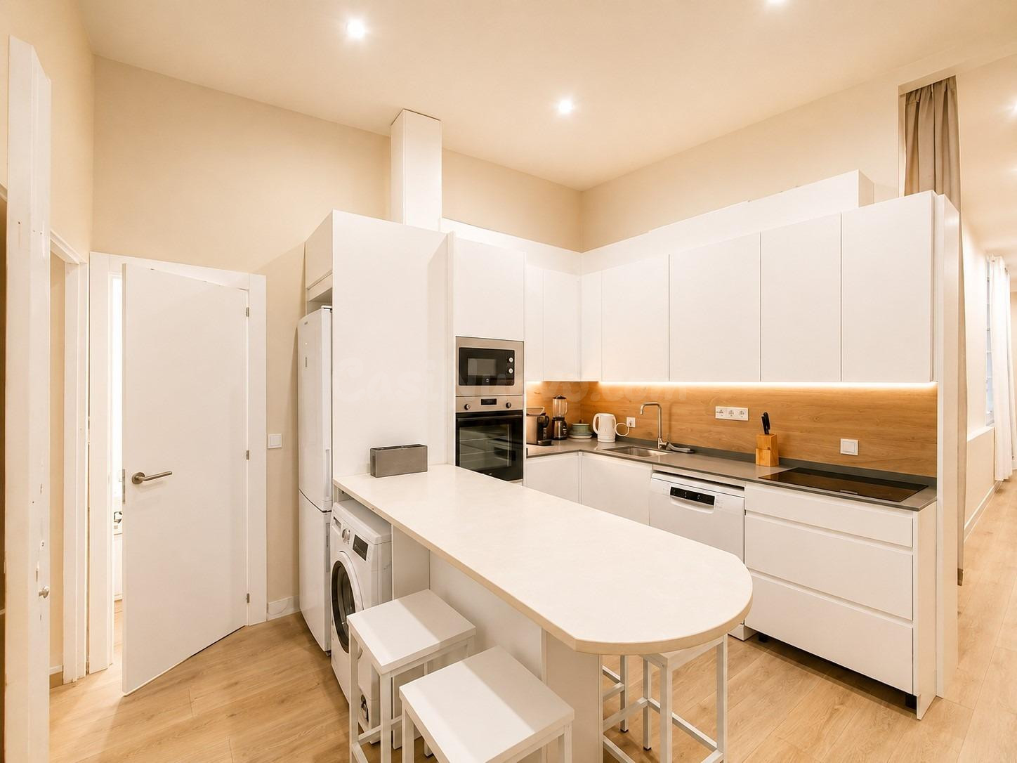 Vivienda de 4 dormitorios en el centro de Madrid - foto 4