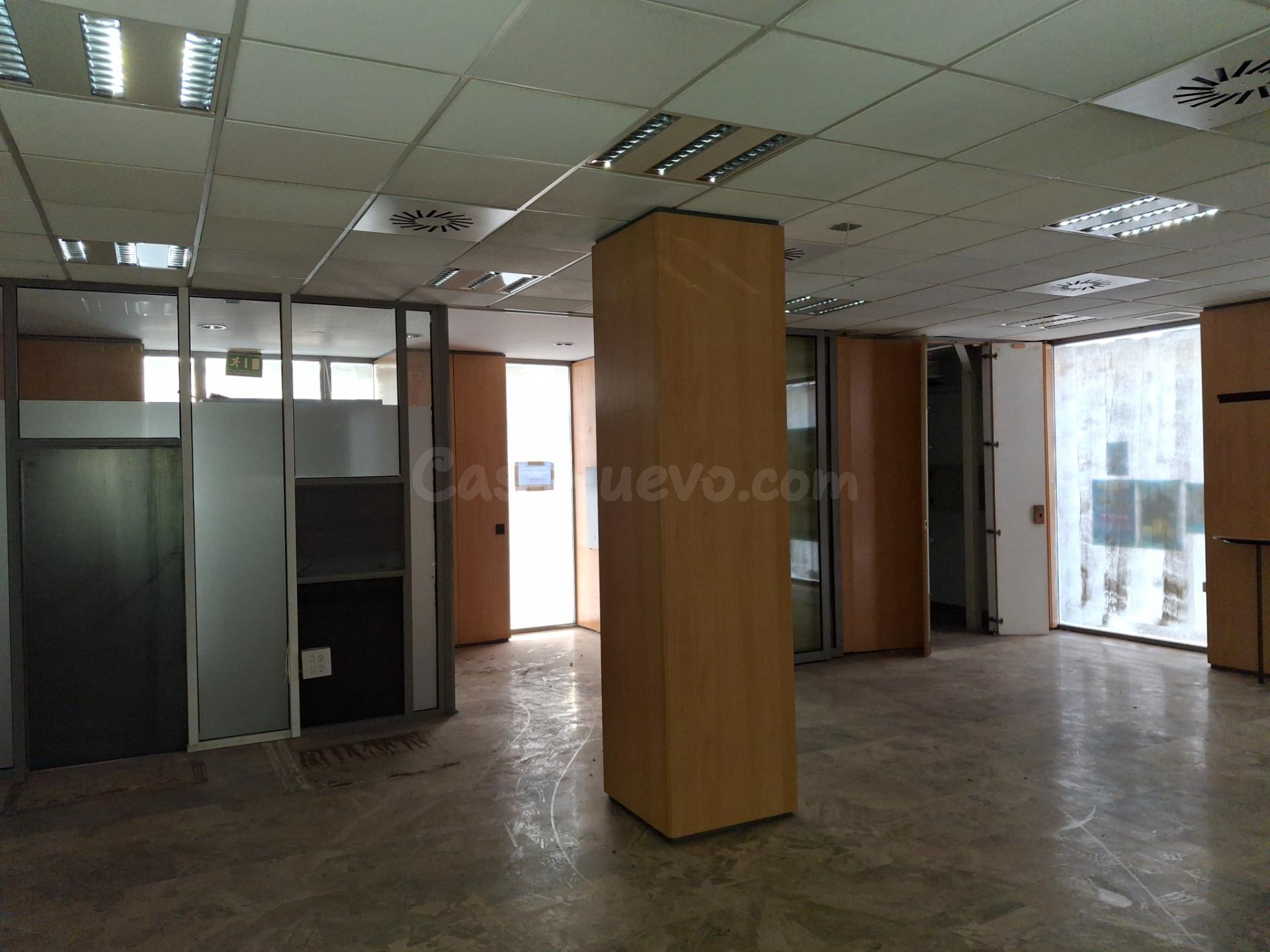 Local comercial en Avenida Valencia - foto 2