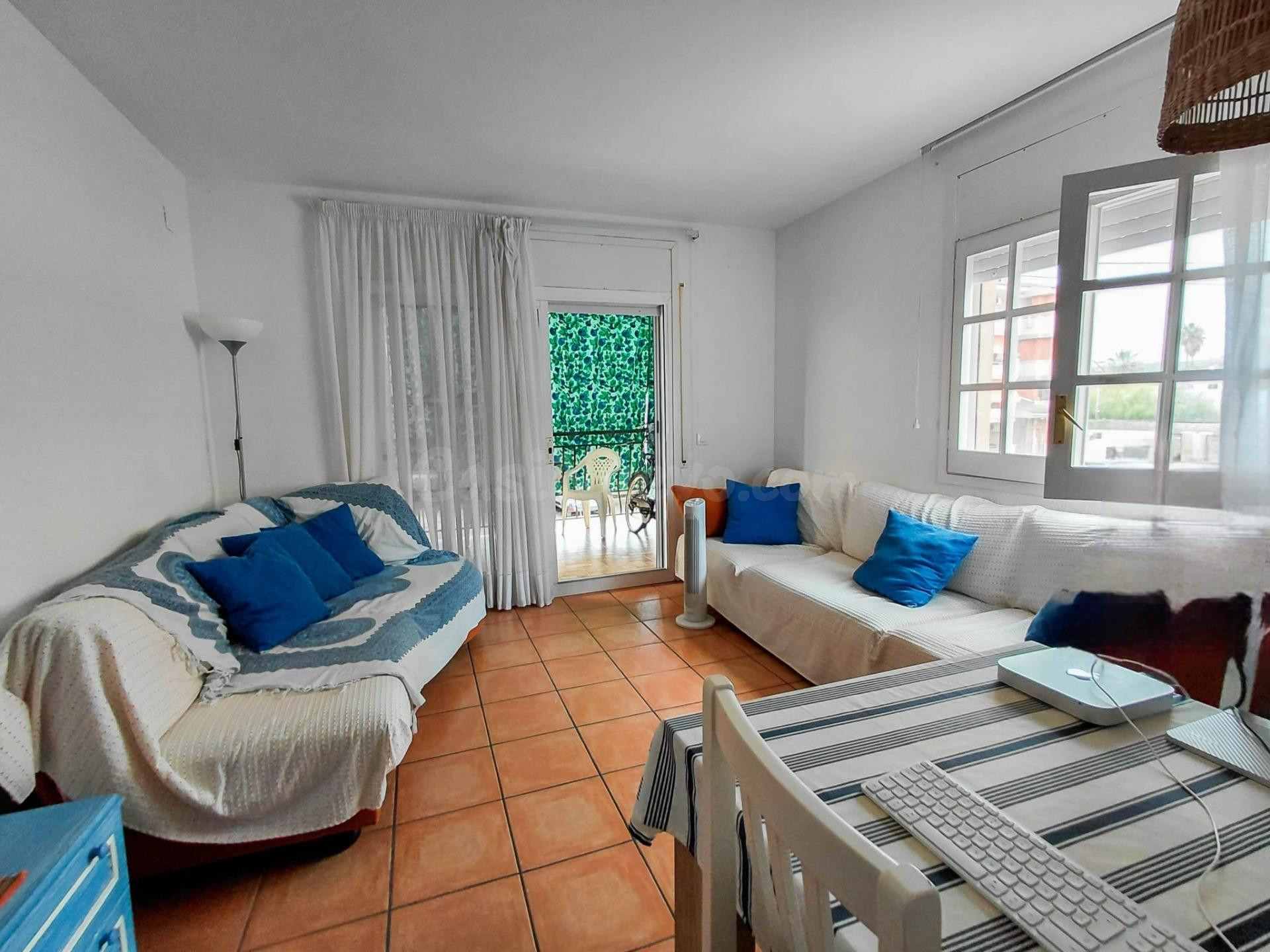 PISO EN VENTA EN CUNIT A POCOS METROS DEL MAR