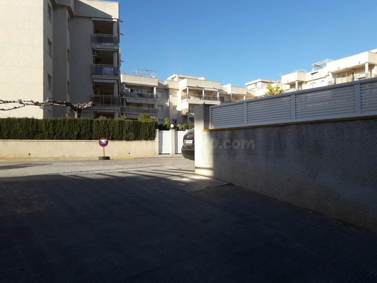 PLAZA DE PARKING EN VENTA EN CUNIT – ZONA PLANA - foto 4