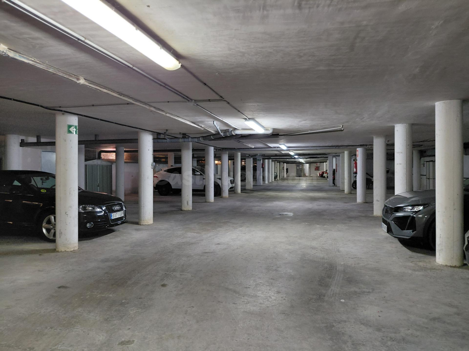 PLAZA DE PARKING EN ALQUILER EN CUNIT – ZONA PLANA - foto 3