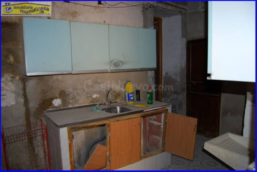 Se vende casa de campo con parcela vallada en La Matanza de  - foto 5