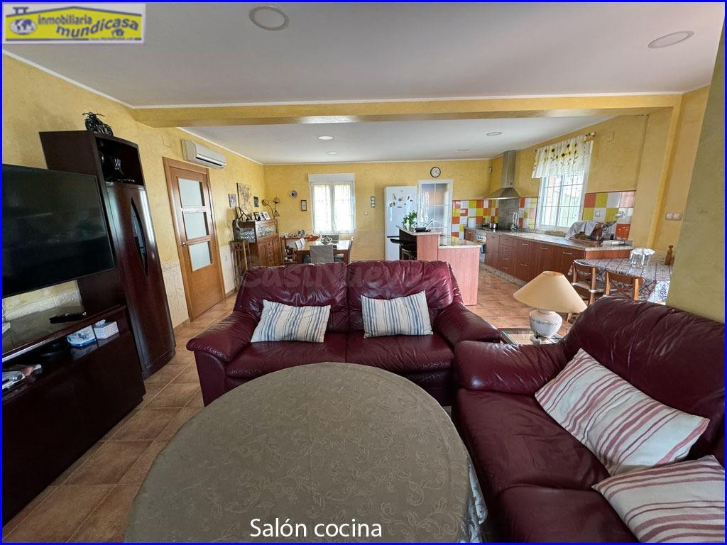 Se Vende Casa de Campo en Abanilla con Parcela - foto 3