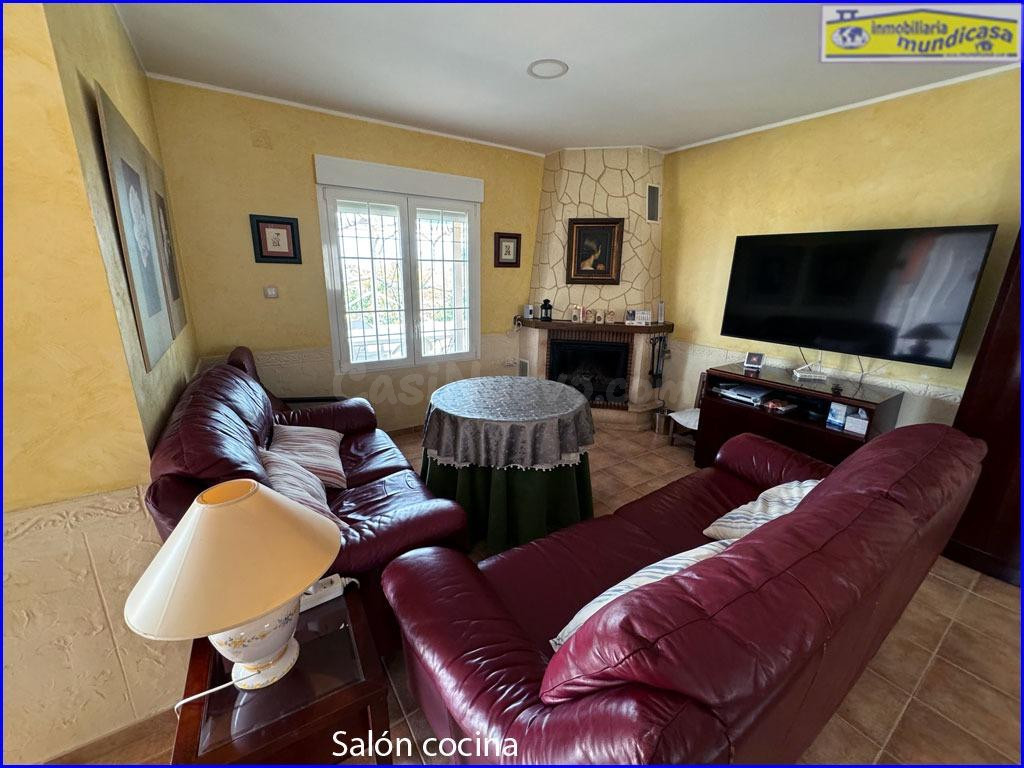 Se Vende Casa de Campo en Abanilla con Parcela - foto 4