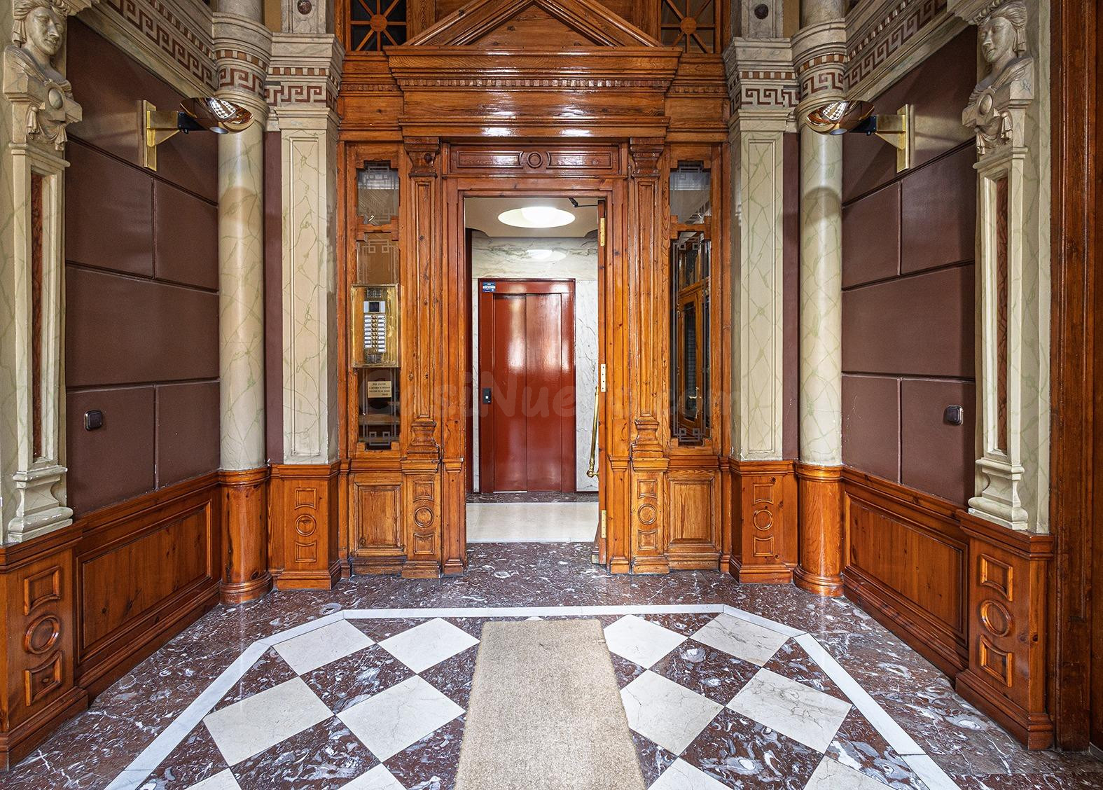 Espectacular piso de 150m2 en la emblemática Casa Mantilla, centro de Valladolid - foto 3