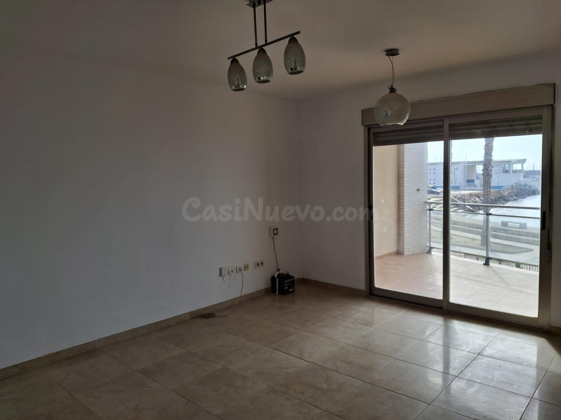 Piso con vistas al mar en Puerto Burriana - foto 4