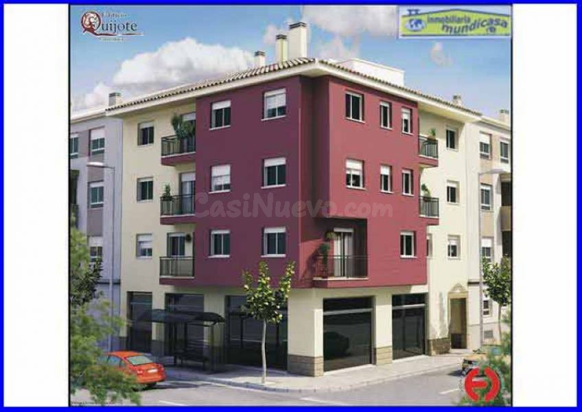 Local comercial en esquina de 144 m2 en Santomera