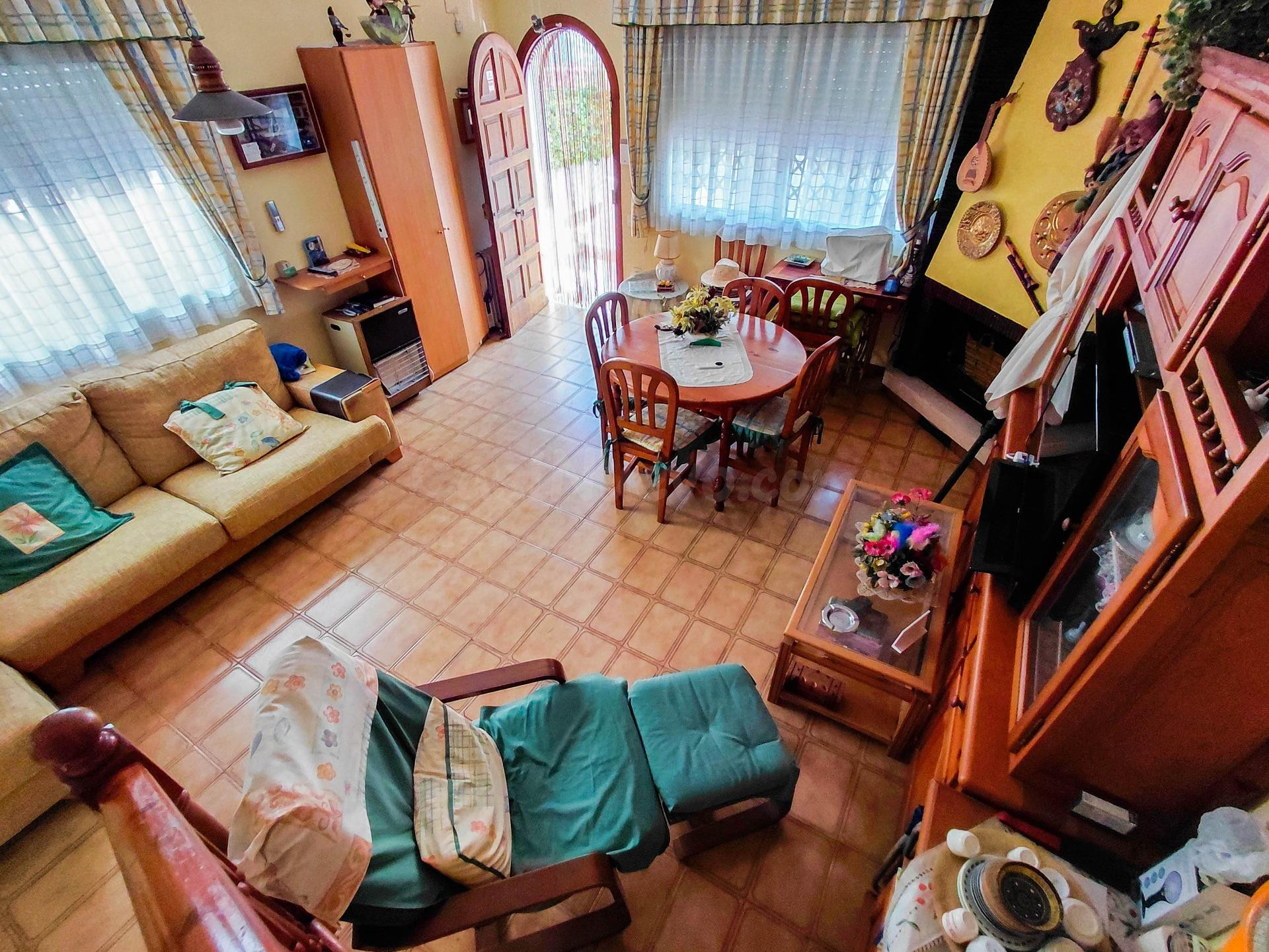 CUNIT CASA  ESQUINERA EN VENTA MUY CERCA DEL MAR - foto 5
