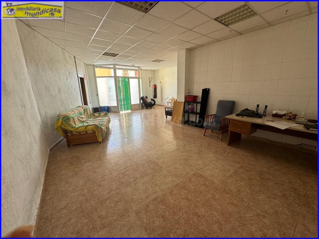 Amplio local comercial en Santomera zona El Rosario - foto 4