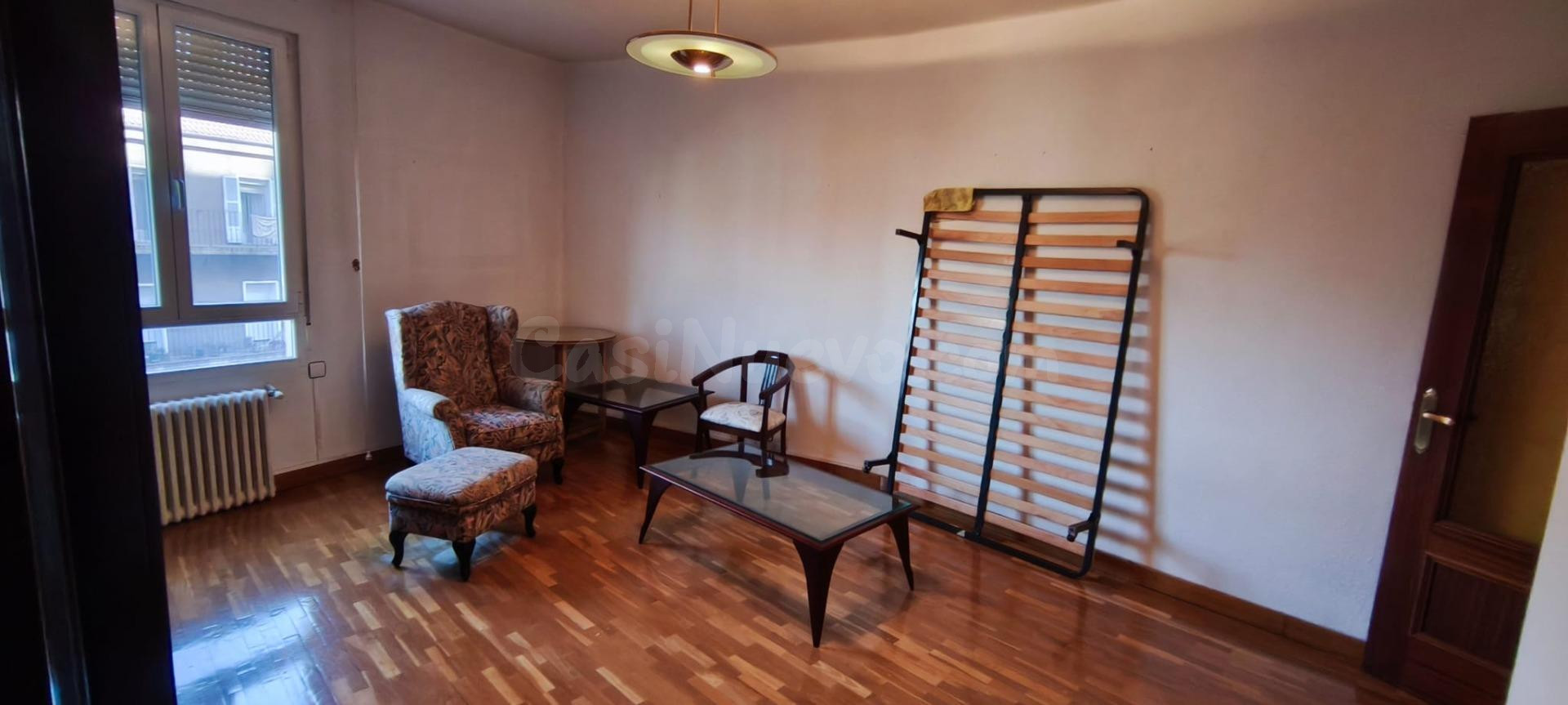 Vivienda en Calle Magallanes con Potencial de Mejora - foto 4