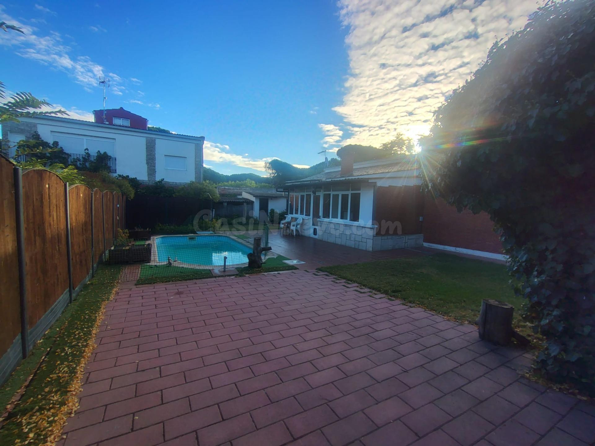 Chalet individual alquiler Viana de Cega - foto 3