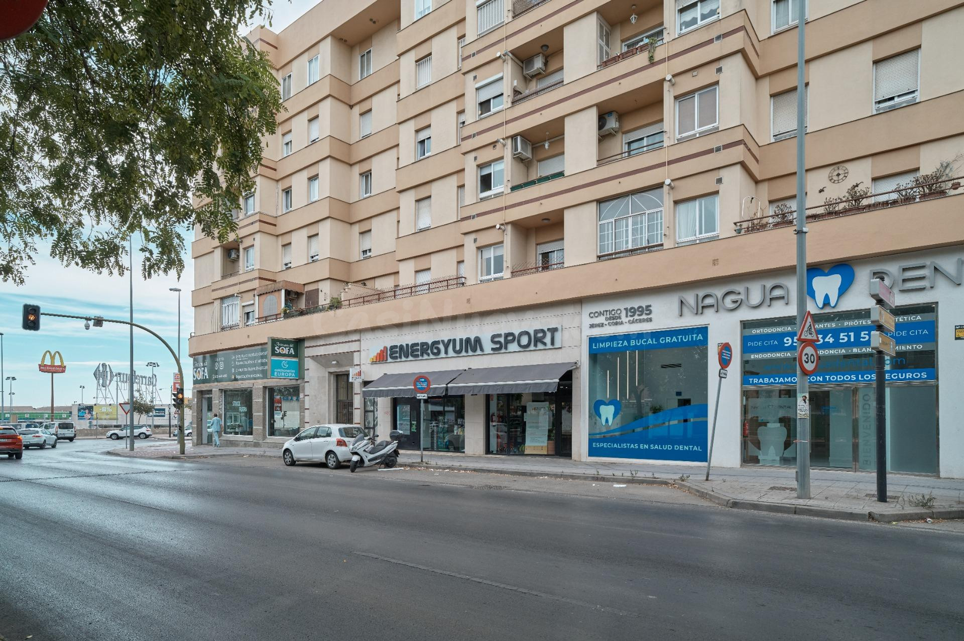 LOCAL EN ALQUILER EN AVENIDA DE EUROPA - foto 5