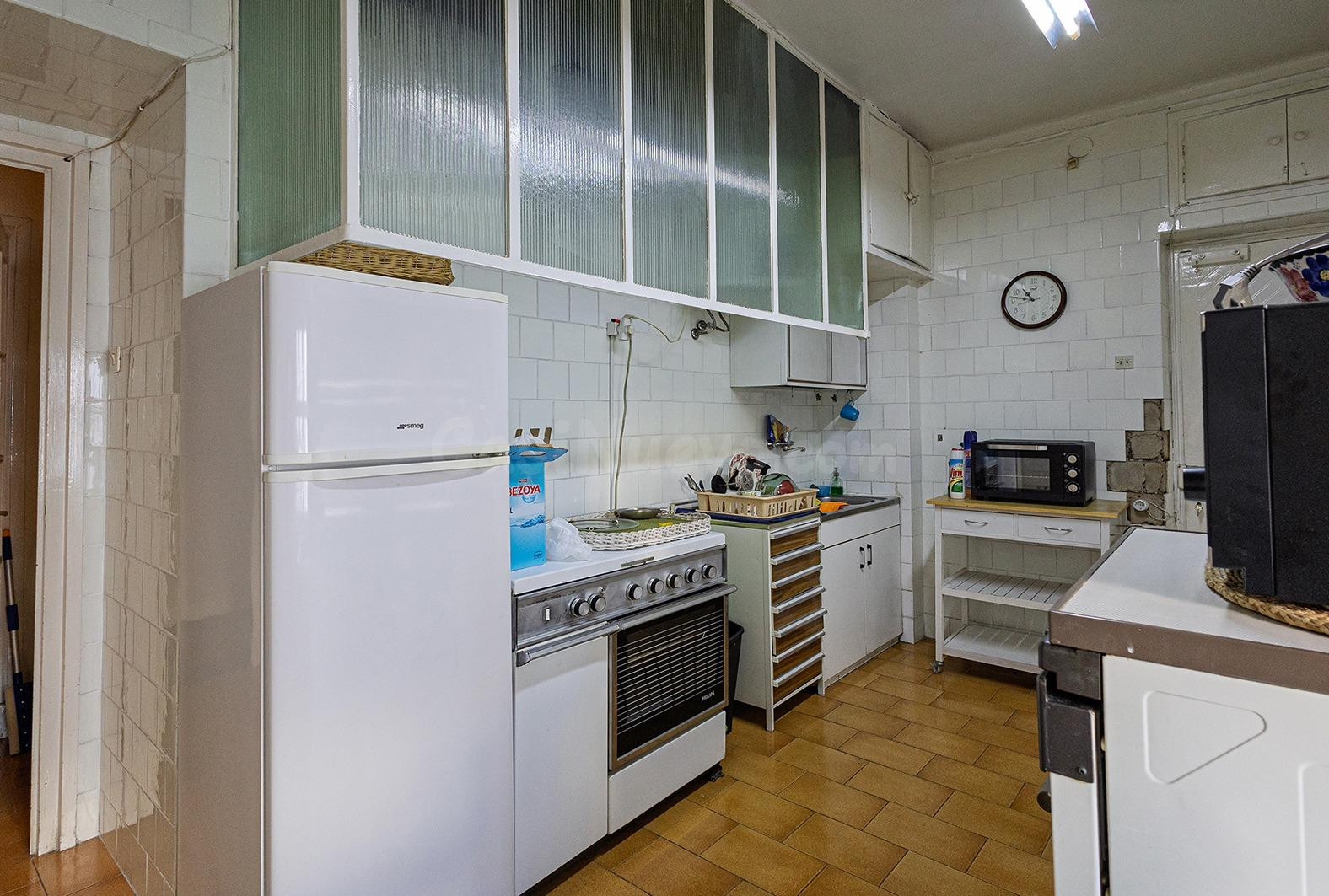 Oportunidad única en Paseo de Zorrilla! Gran piso de 200 m2 con garaje para reformar - foto 4