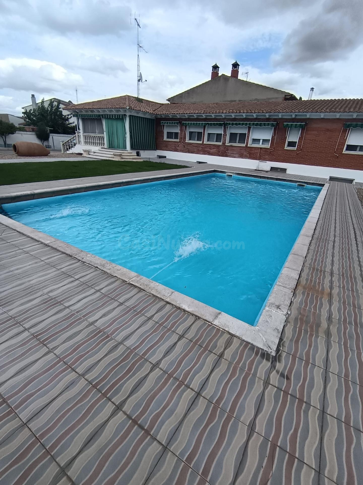 Exclusivo Chalet en Urbanización España - Viana de Cega por €309,000 - foto 4