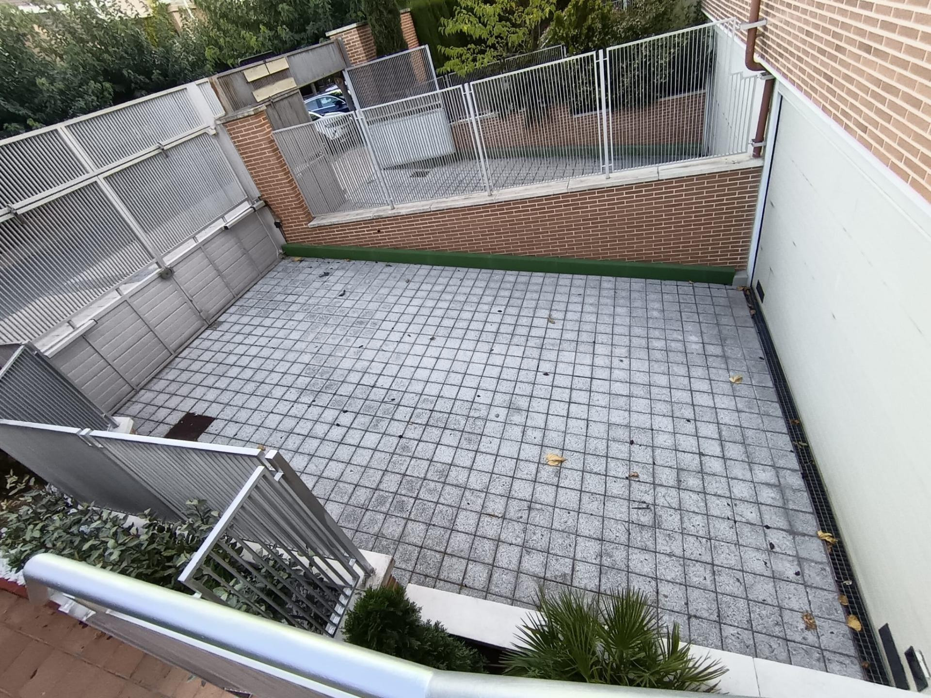 Impresionante Adosado en Las Villas - Sta Ana, Valladolid por €2540 - foto 5