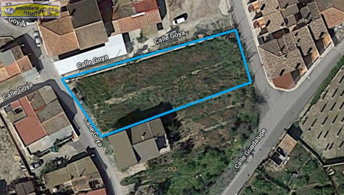 Se vende solar en el Raiguero de Poniente