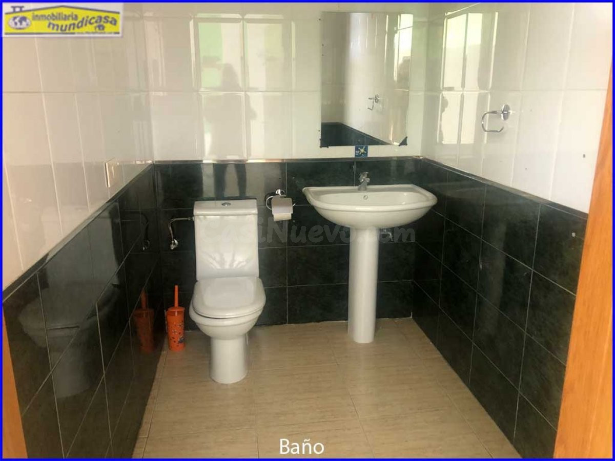 Local de 150 m2 en Santomera - foto 4