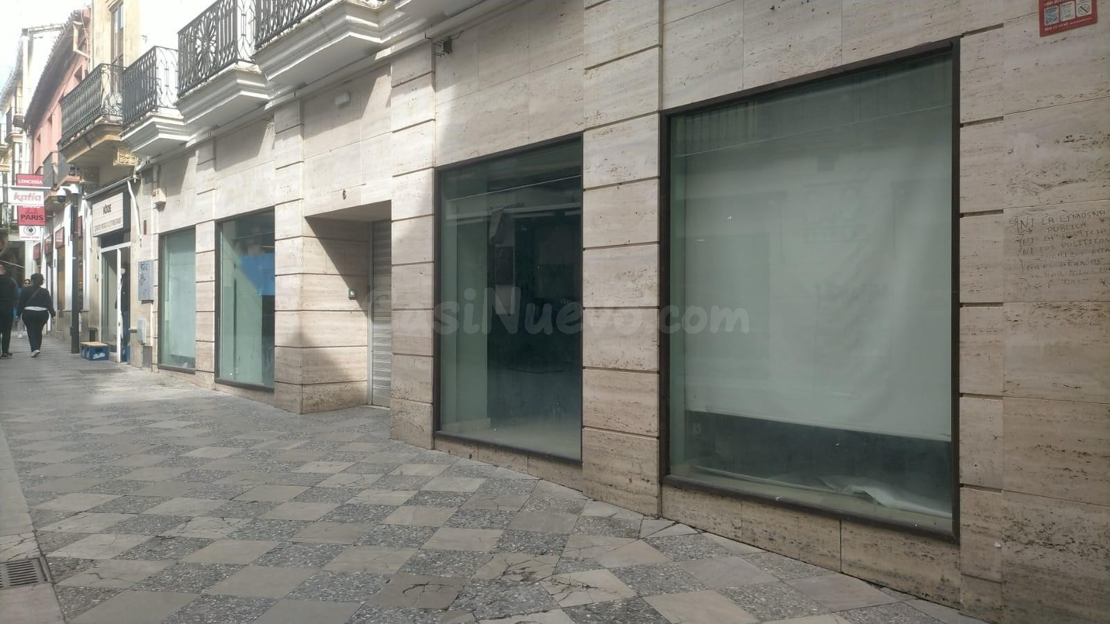 A un minuto de calle Larga: Magnífica casa con local comerci - foto 5