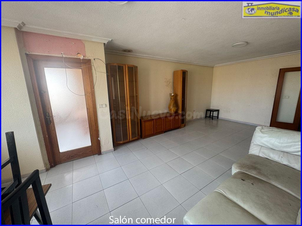Amplio y Luminoso Piso en el Centro de Santomera por solo €9 - foto 2