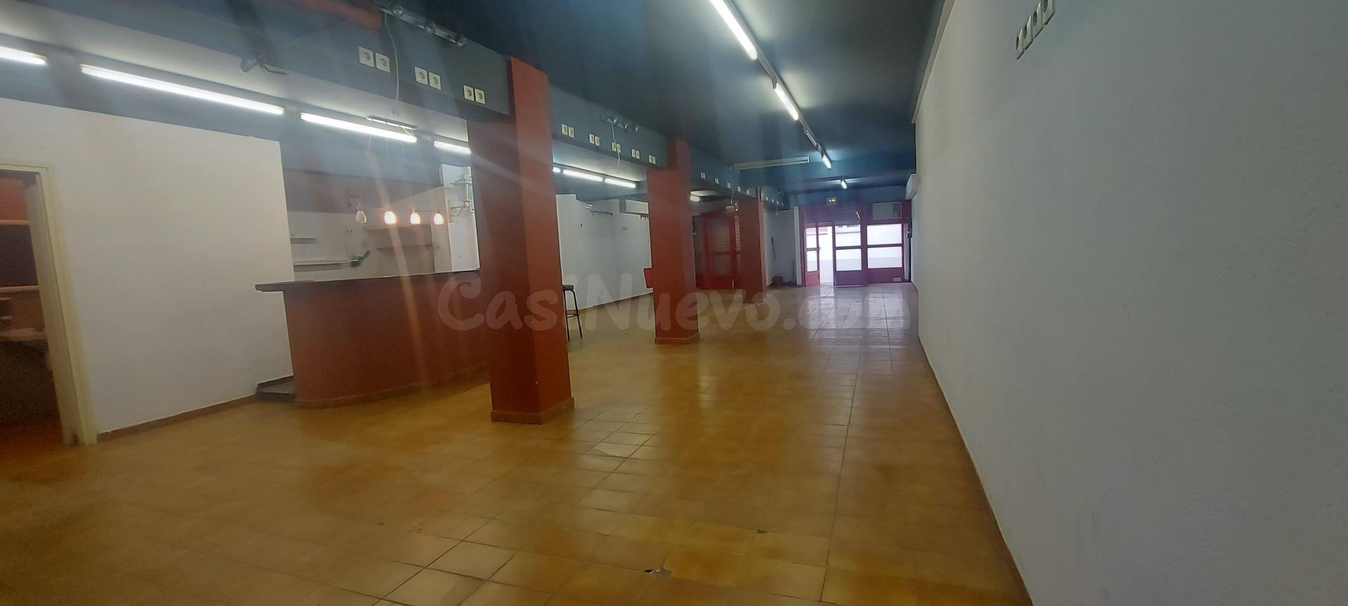Local comercial céntrico - foto 2
